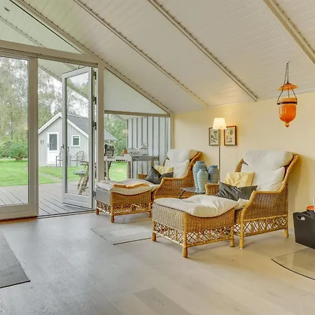 Armund - 300m From The Sea By Interhome Nedre Lysabild