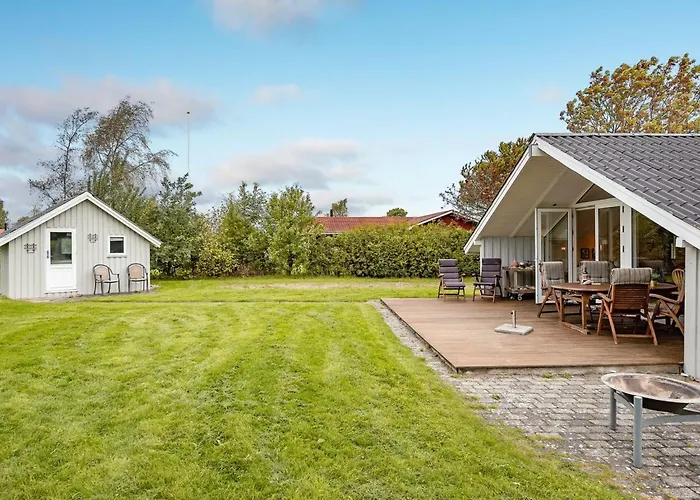 Armund - 300m From The Sea By Interhome *