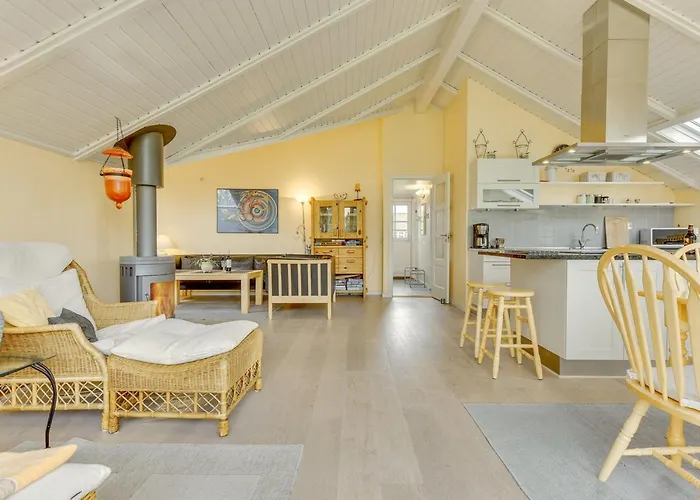 Armund - 300m From The Sea By Interhome * Nedre Lysabild