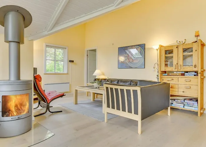 Armund - 300m From The Sea By Interhome Nedre Lysabild